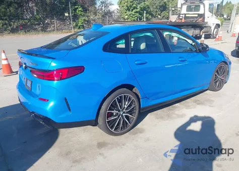 2024 BMW M235 Gran Coupe I xDrive z USA, uszkodzony, nr VIN WBA13AL05R7R53723